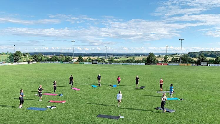Gymnastik beim TSV Lonnerstadt: Der Verein hofft auf die Auszeichnung mit dem "Gro&szlig;en Stern des Sports" in Gold. Foto: Archiv/TSV Lonnerstadt