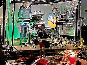 Jürgen Ballner und Christiane Hartmann von der Band „Venus“ beim Hofkonzert