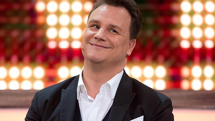 Der deutsche Modedesigner Guido Maria Kretschmer ist der Modeexperte bei "Shopping Queen". Foto: Sebastian Kahnert/dpa