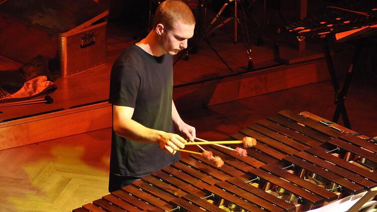 Jubiläumskonzert zum 20-jährigen Bestehen der Musikschule Bad Kissingen.  Foto: Peter Klopf