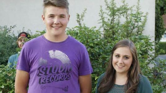 Maximilian Benkert und Anna Stappenbacher sind die Sprecher.   Fotos: sw