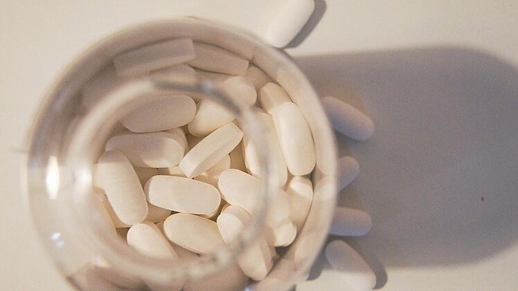 Placebo-Irrtum: Tabletten, die nur Scheinmedikamente enthalten, "wirken" auch dann, wenn Patienten informiert sind.