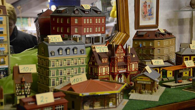 Auch Sammler historischer Raritäten, wie etwa dieser Modelleisenbahnstücke, kommen hier auf ihre Kosten. Foto: Kathrin Kupka-Hahn