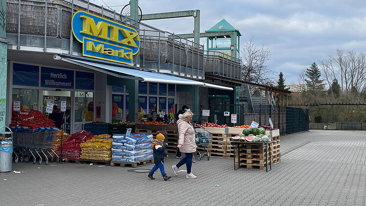 Mix-Markt: Supermarktkette "bereinigt" Sortiment - "völkerrechtswidriger Angriffskrieg"