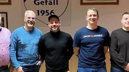 Bürgermeister Daniel Wehner mit dem neugewählten Vorstandsteam Sebastian Endres, André Arnold, Steffen Wehner und Jannik Wehner (von links)