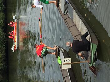 Als Publikumsmagnet gilt das Fischerstechen.   Fotos: Friedrich Ziegler