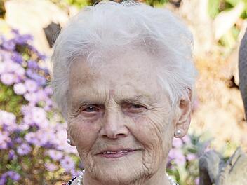 Bei bester Gesundheit feierte am Samstag in Breitbrunn Agnes Zettelmeier ihren 90. Geburtstag.