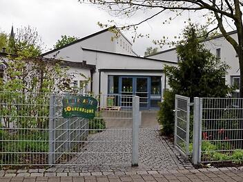 Der Buttenheim Kindergarten "Sonnenblume" ist an seine Kapazitätsgrenzen angelangt. Eine vorübergehende Gruppe im Mehrzweckraum soll kurzfristig Abhilfe schaffen. Foto: Andrea Spörlein