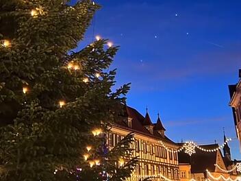 Forchheim startet Weihnachtsbeleuchtung im Rahmen von bayernweiter Aktion Forchheim startet Weihnachtsbeleuchtung im Rahmen von bayernweiter Aktion