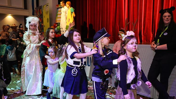Impressionen vom Kulmbacher Kinderfasching des Kreisjugendrings, der Kommunalen Jugendarbeit und der Bayerischen RundschauFoto: Barbara Herbst
