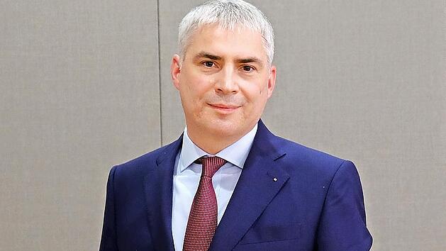 Alter und neuer Vorsitzender des Forchheimer IHK-Gremiums ist Michael Waasner.