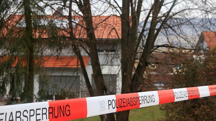 Nach dem Familiendrama in Kirchehrenbach gibt es nun Gewissheit, wie die Mutter und ihre Kinder ums Leben kam. Foto: News5/Merzbach