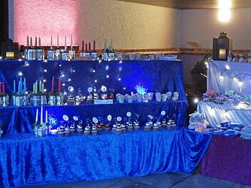 Die Verkaufsst&auml;nde waren liebevoll dekoriert. Foto: privat