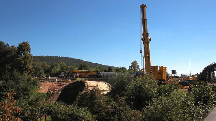 Blick auf die Baustelle an der Südbrücke  Foto: Friedwald Schedel