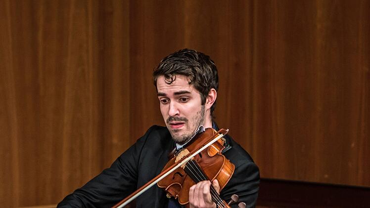 Wie das Aris Quartett das Publikum im Coburger Kongresshaus mit  Werken von Beethoven und Bartók nachhaltig beeindruckte.