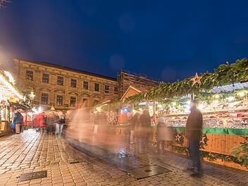 Erlangen: Weihnachtsbeleuchtung trotz Energie-Krise? - So geht die Stadt vor