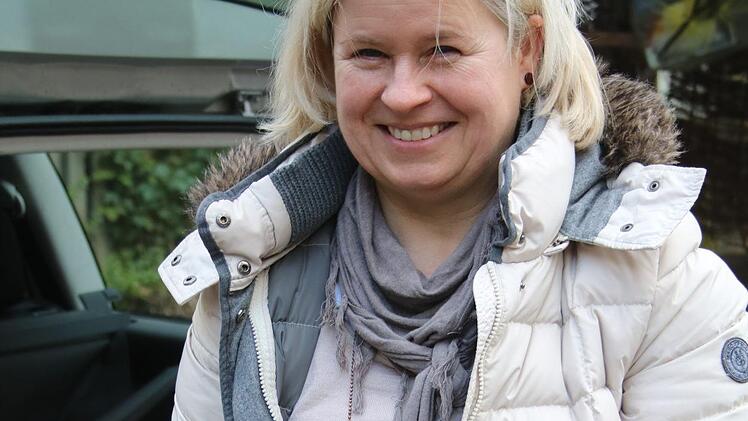 Silvia Schott holt w&ouml;chentlich ihren Anteil. Besonders der Quark hat es ihr angetan. Mirjam Stumpf