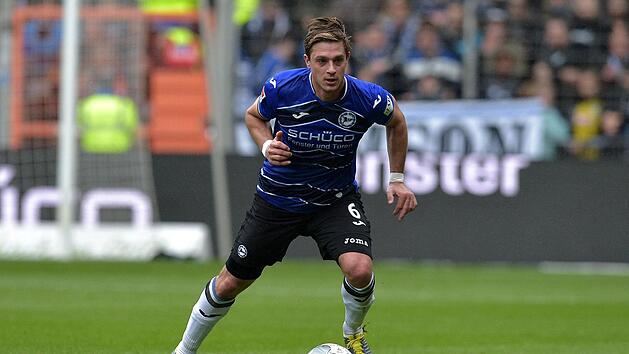 Tom Sch&uuml;tz wurde im oberfr&auml;nkischen Bamberg geboren, ist in Unterfranken aufgewachsen und in Ostwestfalen sesshaft geworden. Hier spielte er mit der Arminia im November gegen Holstein Kiel.  Foto: imago