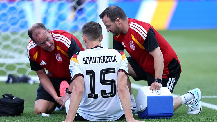 Schlotterbecks Herz-Botschaft: Alles f&uuml;r die Mannschaft