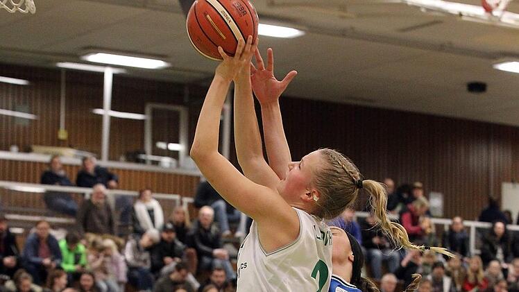 Auch Magdalena Landwehr (vorn) konnte in dieser Woche nicht voll trainieren. Foto: sportpress