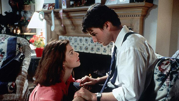 Abby (Jeanne Tripplehorn) leidet unter der permanenten Abwesenheit ihres arbeitswilligen Mannes Mitch (Tom Cruise).