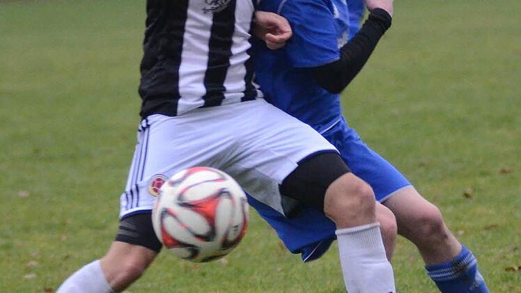 Kreisklasse 1: SpVgg Heroldsbach - Victoria Erlangen. Foto: herzopress