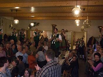 Die Musikanten bei einem ihrer Konzerte. Foto: pr