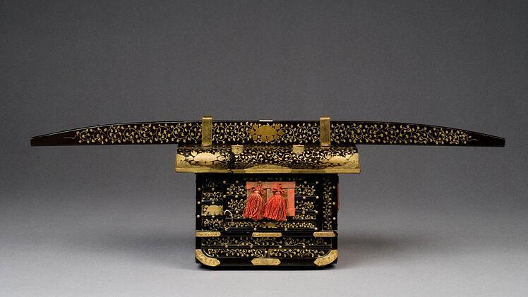 Modell eines Sänftenkastens und einer Transportkiste (nagamochi)