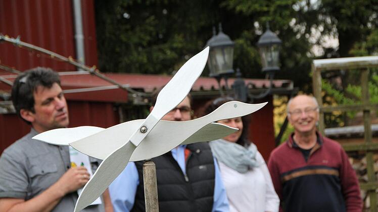Die "Flugente" scheint bei genügend Wind abzuheben. Foto: Ulrike Müller
