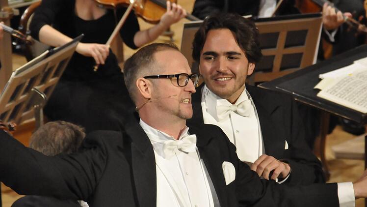 Patrick Rohbeck und Rodrigo Porras Garulo im Duett (von links).   Foto: Peter Klopf