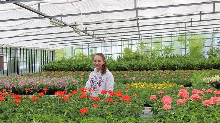 Andrea Oekler ist als G&auml;rtnerin mitverantwortlich f&uuml;r 2&nbsp;600 Quadratmeter Blumen, die bald in der Stadt gepflanzt werden. Cindy D&ouml;tschel