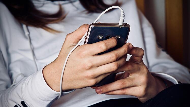 Neustadt an der Aisch: Nach TikTok-Aufruf - Schultoilette in Brand gesetzt