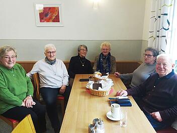 Kulmbach: "Die lustigen Rentner" - Treffen für Senioren in Familiencafé