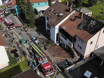 Bewohner retten Hasen aus brennendem Haus
