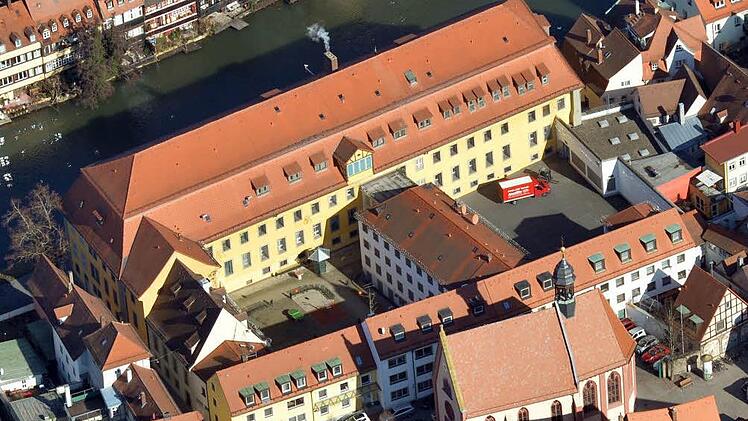Das Bamberger Gefängnis aus der Vogelperspektive. Ein Ersatzneubau ist beschlossene Sache, fraglich nur, wo er entsteht. Foto: Ronald Rinklef