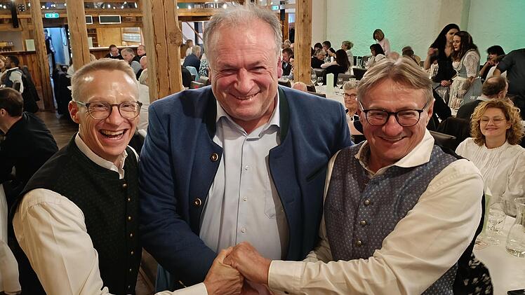 Die Drei von links: Oliver Brehm trat in der Höhle der Löwen auf, mit den MU-Urgesteinen Walter Nussel und Peter Brehm.