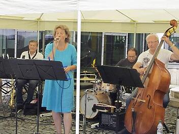 "Jazz me" brachte die Zuhörer in Sc hwung.  Foto: Heike Schülein
