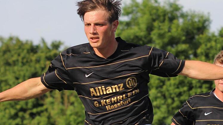 Uli Loeper und seine Augsfelder Mannschaftskameraden haben sich gegen die SpVgg Ansbach die ersten Punkte der Saison fest vorgenommen.