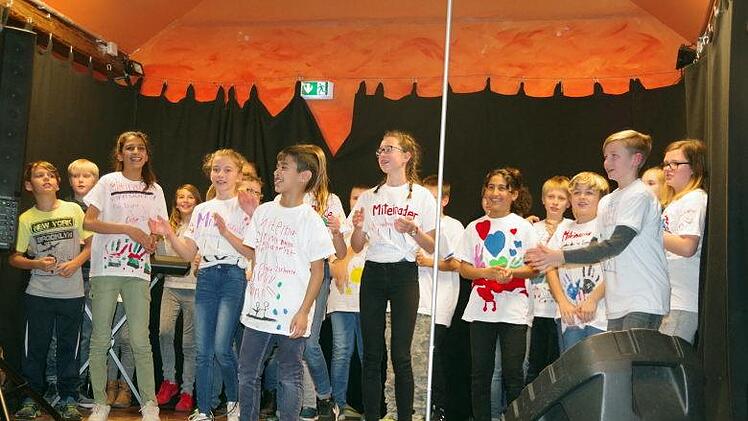 Kultur-Workshop in den Ferien macht Kronacher Kinder stark