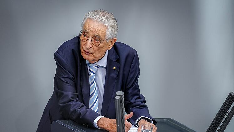 Ehemaliger Bundesinnenminister Gerhart Baum gestorben
