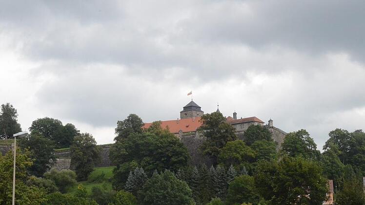 Die Festung Rosenberg, das Herzstück der Lucas-Cranach-Stadt, ist auf dem Weg zum Leuchtturmprojekt zu werden. Dank vieler Investitionen und einem immer besser greifenden Nutzungskonzept befindet sich die Festung auf dem Weg zum Besuchermagnet, aber auch zu einem Veranstaltungszentrum der Kreisstadt.  K.- H. Hofmann