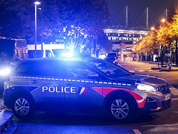 Nizza: Teenager erschl&auml;gt Mutter nach Streit um Alkohol