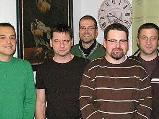 Die Mitglieder der Kirchenverwaltung (von links): Oliver Masso, Ralf Gundelach, Stefan Raab, Jochen Gundelach, Wolfgang Kleinheinz und Michael Frank Foto: Helmut Raab
