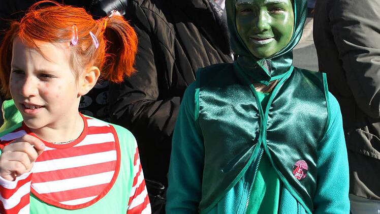 Impressionen vom Faschingsumzug in Neukenroth. Foto: Michael Wunder