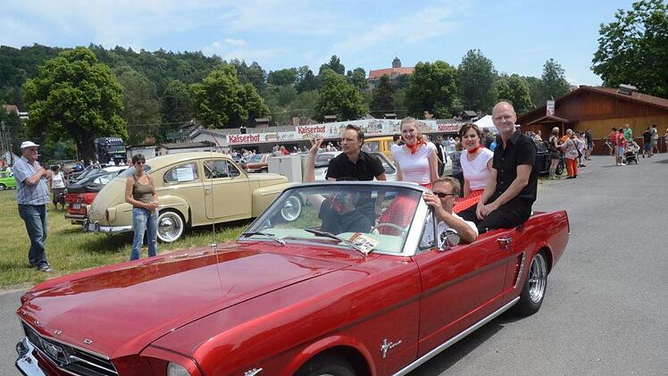 Faszinierende Karossen und beeindruckende Ausstattungen werden die Besucher des Oldtimer-Treffens wieder in ihren Bann ziehen. K.- H. Hofmann