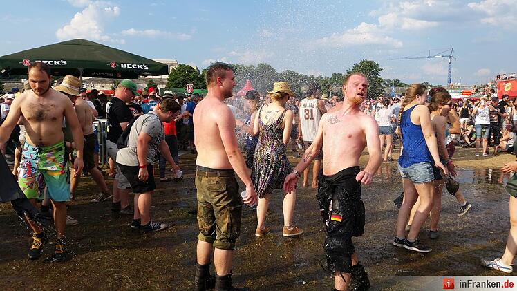 RIP15 - Wasserschlacht bei Rock im Park