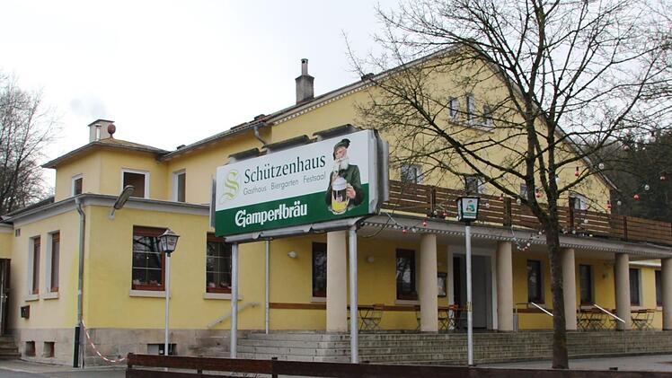 Künftig soll es im Jahr maximal sechs diskothekenartige Veranstaltungen in der Gaststätte "Schützenhaus" geben - dazu kommen jährlich sechs Faschingsveranstaltungen. Foto: Anna-Lena Deuerling
