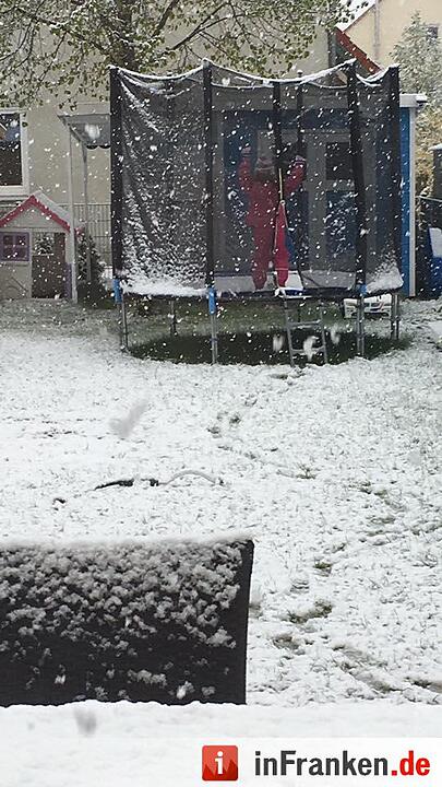 Franken: Ostermontag versinkt im Schnee
