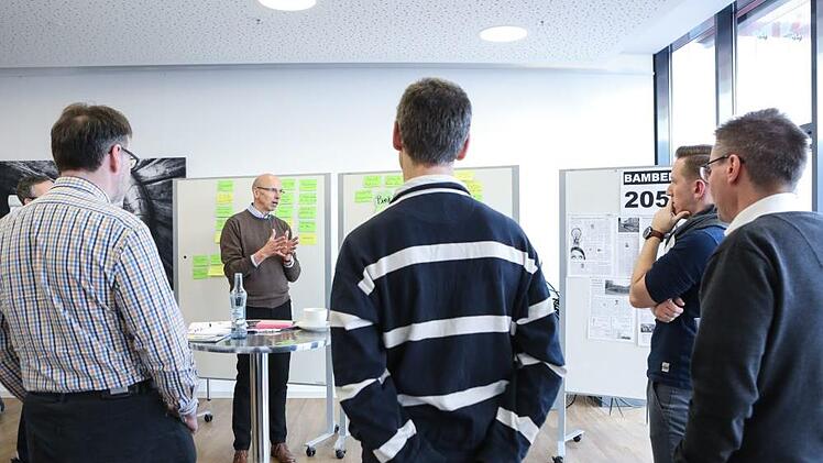 Denkwerkstatt "Bamberg 2050": Blick auf den Workshop "Wie bewegen wir uns?". Foto: Barbara Herbst