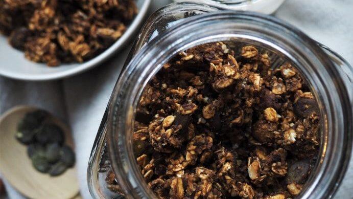 Nuss_Granola aus regionalen Zutaten